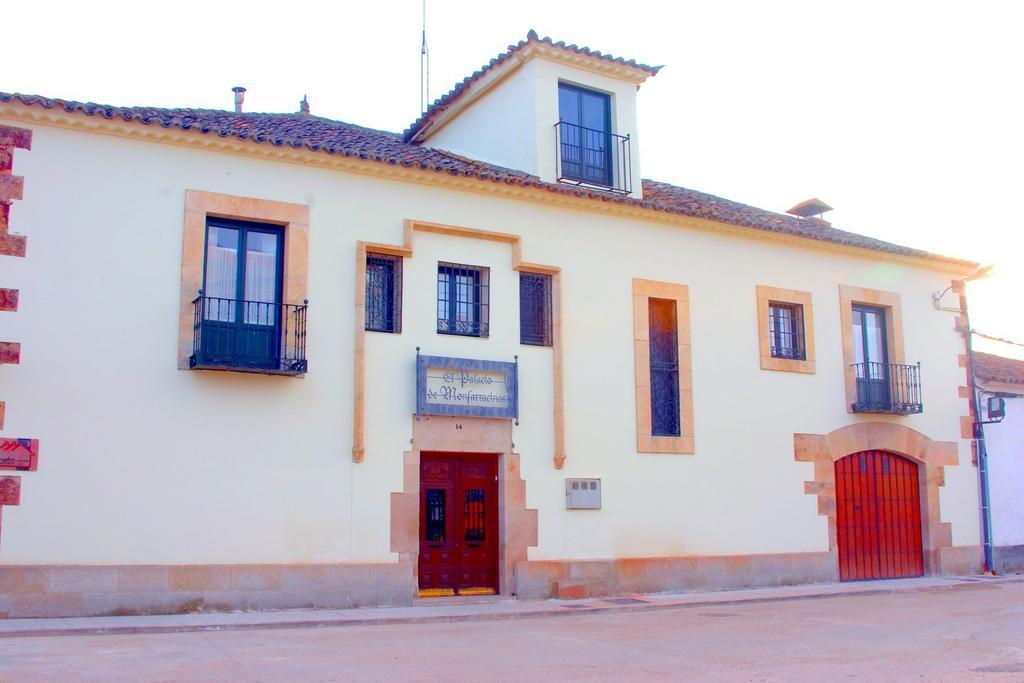 Palacio De Monfarracinos Benavente Szoba fotó