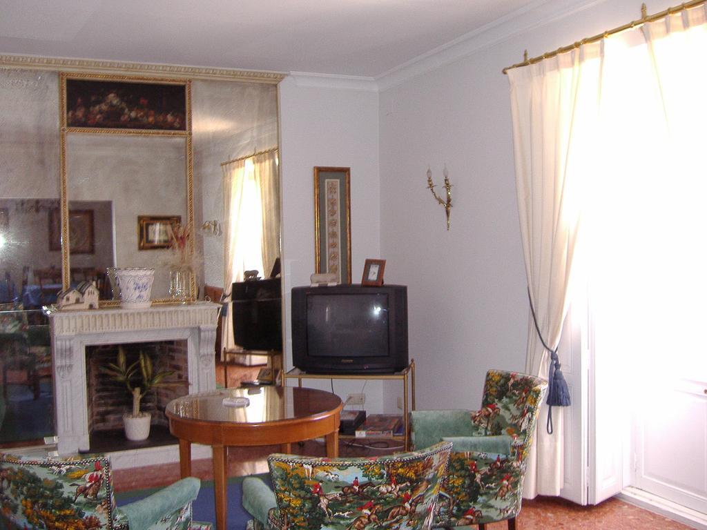 Palacio De Monfarracinos Benavente Kültér fotó